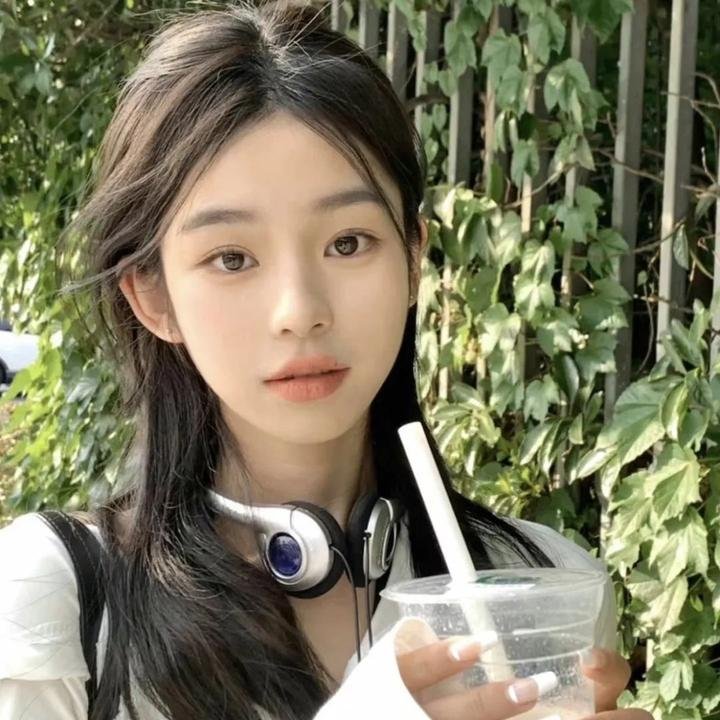 小安妮